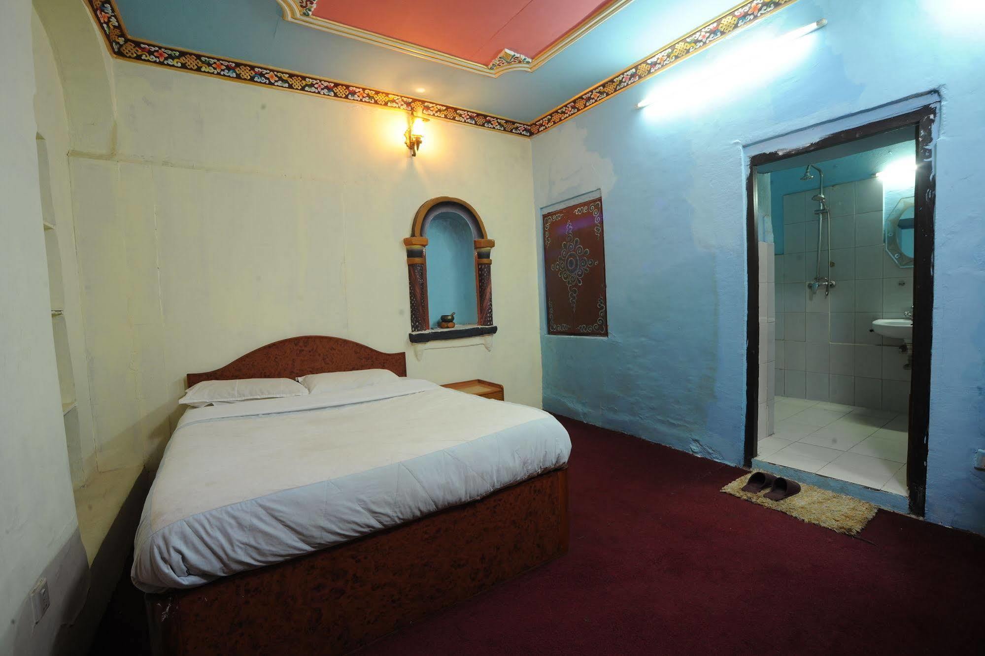 Hotel Himalaya Yoga Katmandú Exterior foto